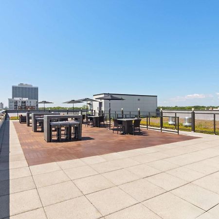Hampton Inn Chicago North-Loyola Station, Il מראה חיצוני תמונה