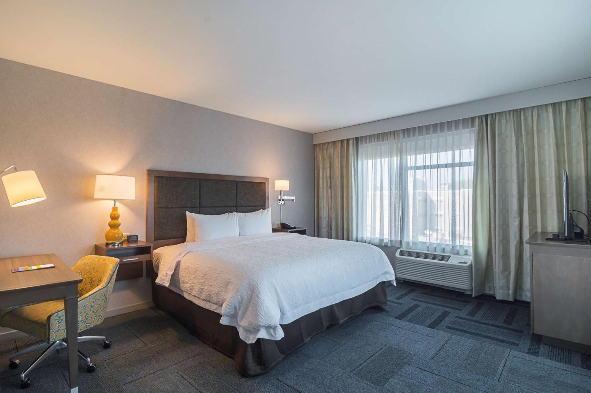 Hampton Inn Chicago North-Loyola Station, Il מראה חיצוני תמונה