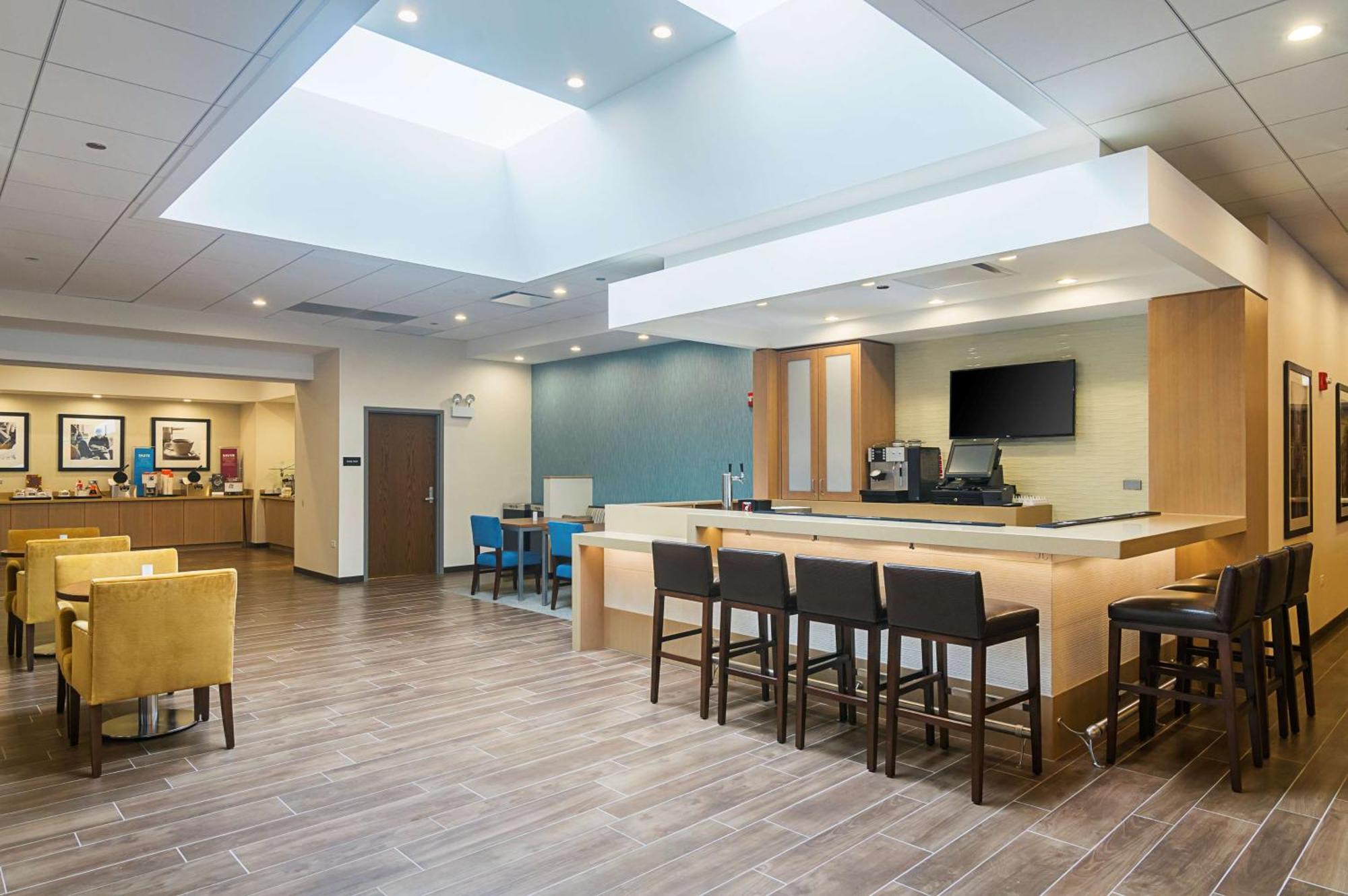 Hampton Inn Chicago North-Loyola Station, Il מראה חיצוני תמונה