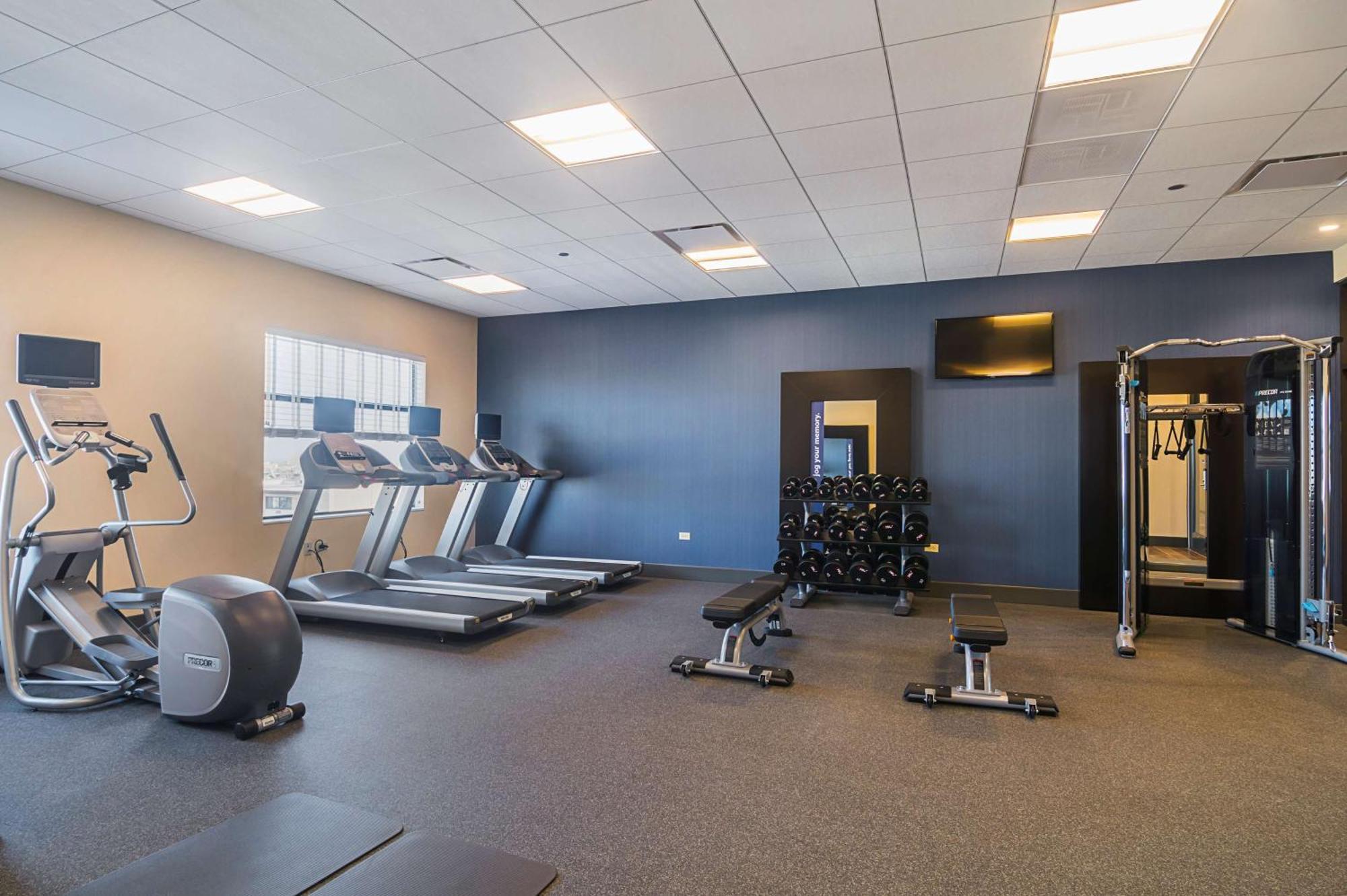 Hampton Inn Chicago North-Loyola Station, Il מראה חיצוני תמונה
